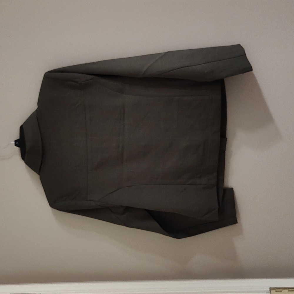 Ladies Jacket - Picture 2 of 9